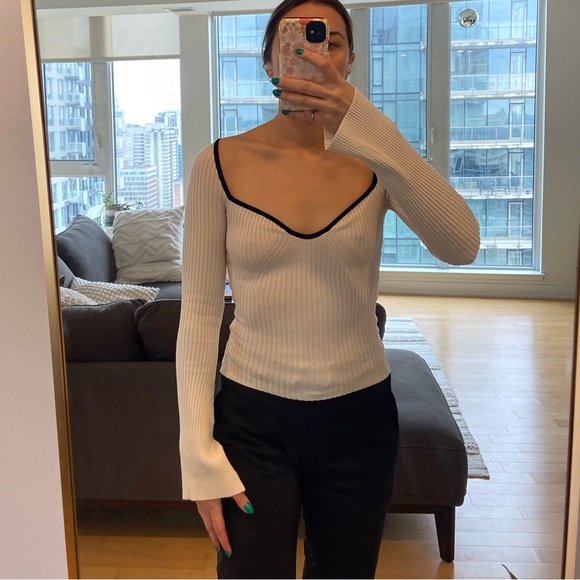 H&M - Knit Long Sleeve Sweater - Size Small - Picture 3 of 5